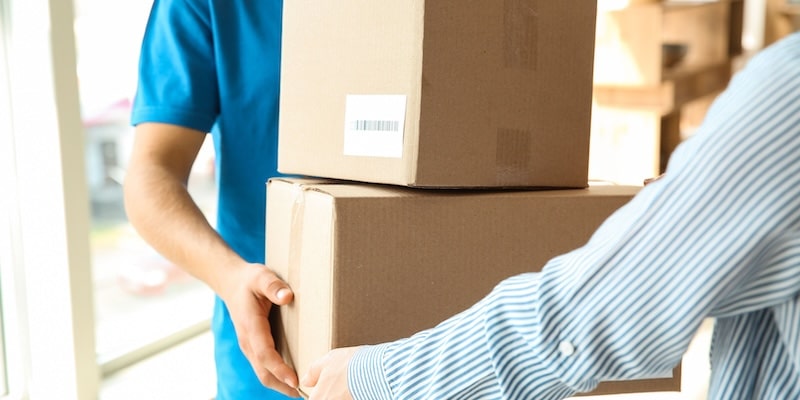 IMM GS September Blog Images - Delivering-package