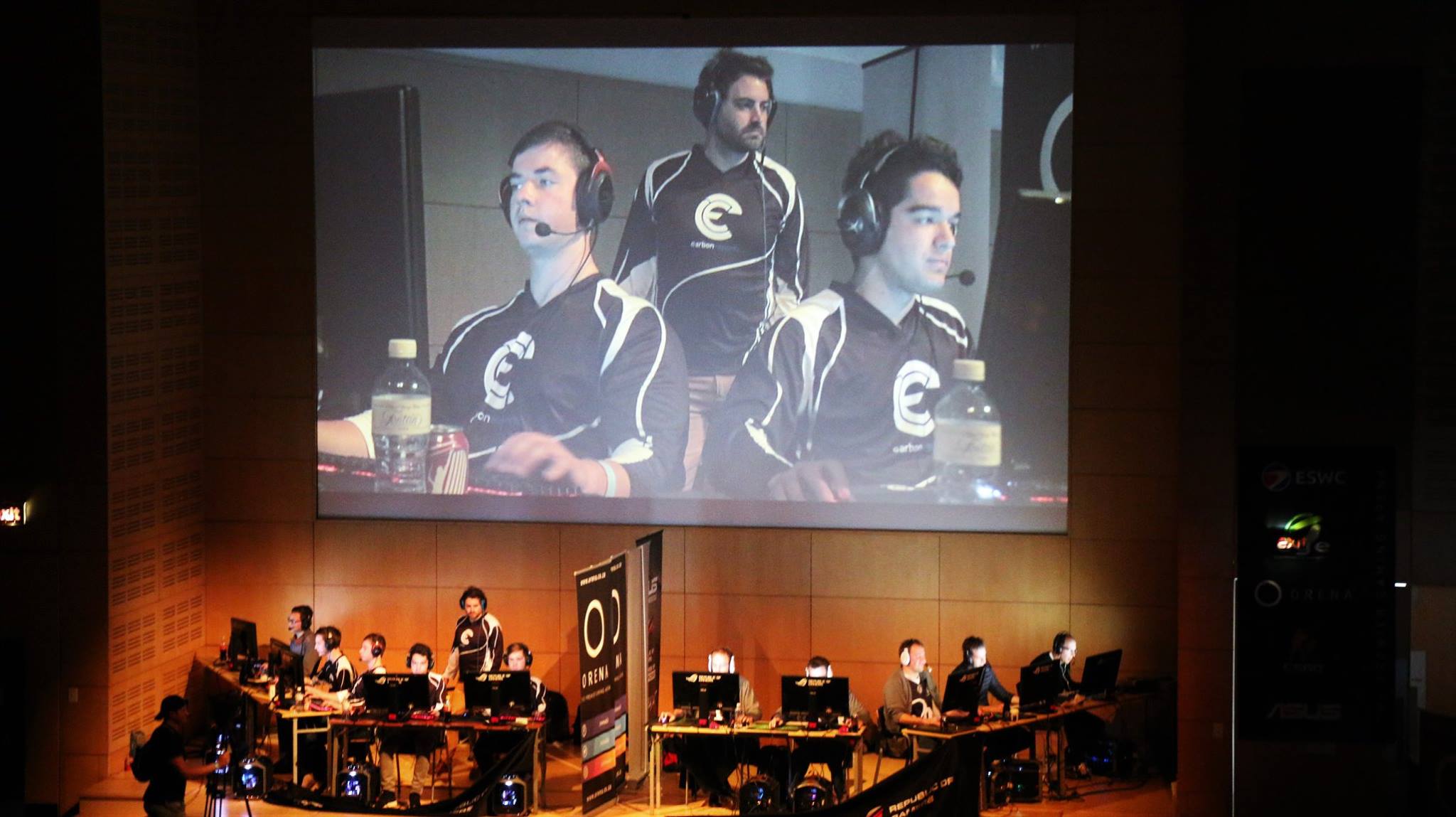 MARKETERS AND THE GLOBAL E-SPORTS WAVE
