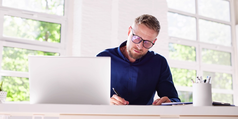 IMM GS January 2025 Blog Images - Honours-degree-in-supply-chain-management-online
