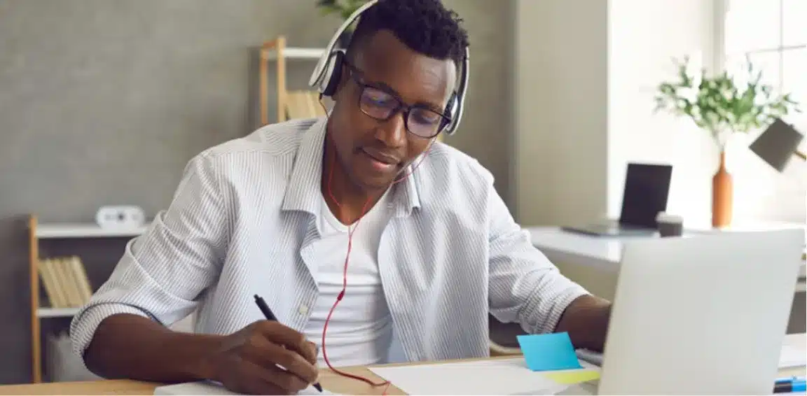 IMM Graduate School's BCom Marketing and Management Science Degree