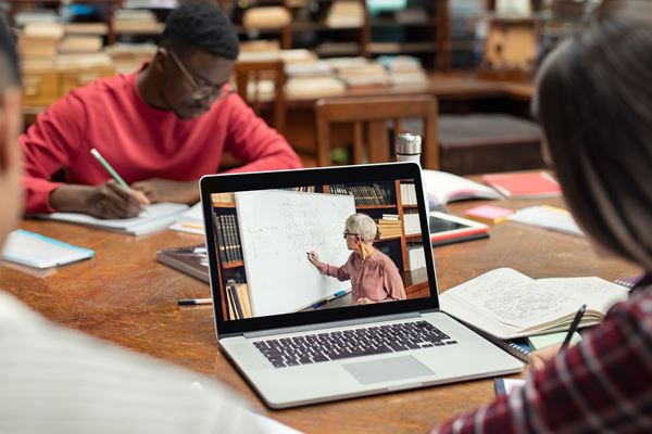 Online Learning and its Geographies web