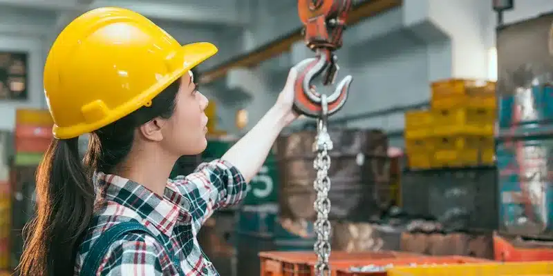 IMM GS March Blogs  - Woman-wearing-hard-hat