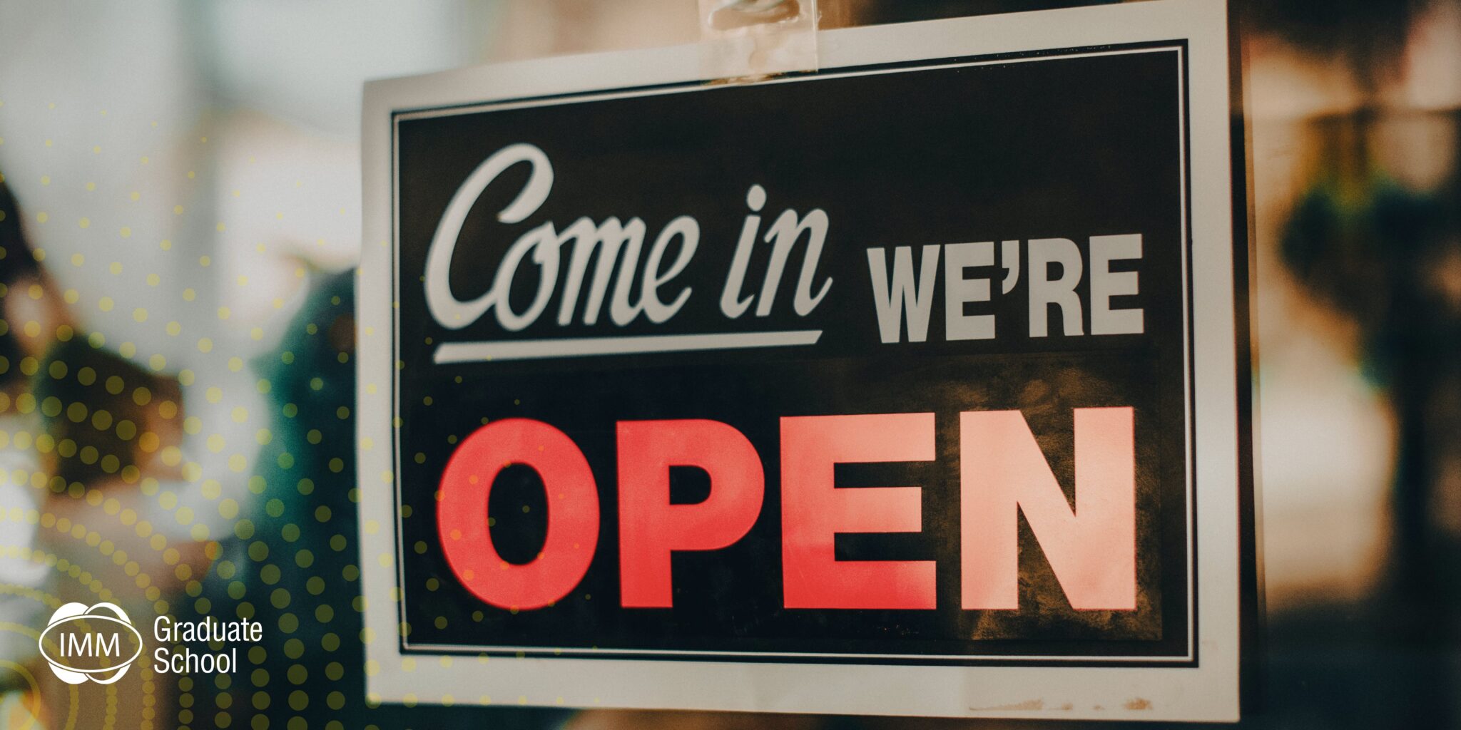 pop-up-sign-inviting-customers-in